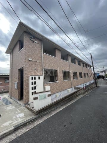 Main exterior of Rb Duracasa Lucia Kawanamori