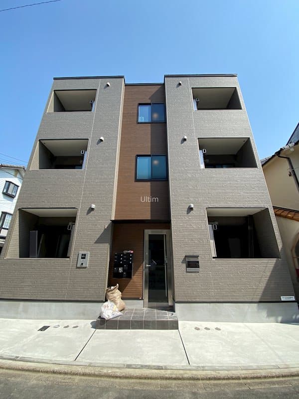 Main Image