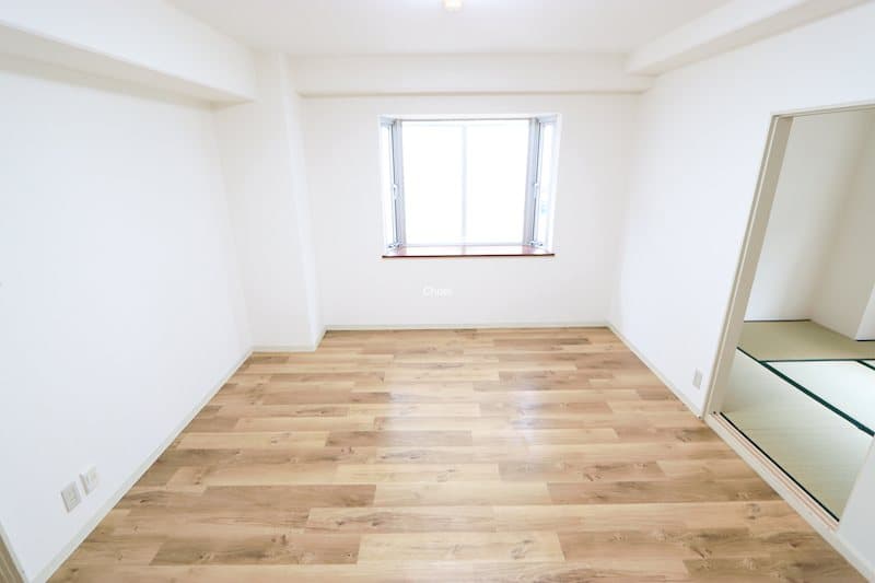 Room image 9