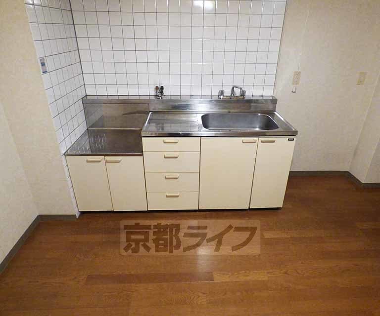 Preview interior of MAC COOP