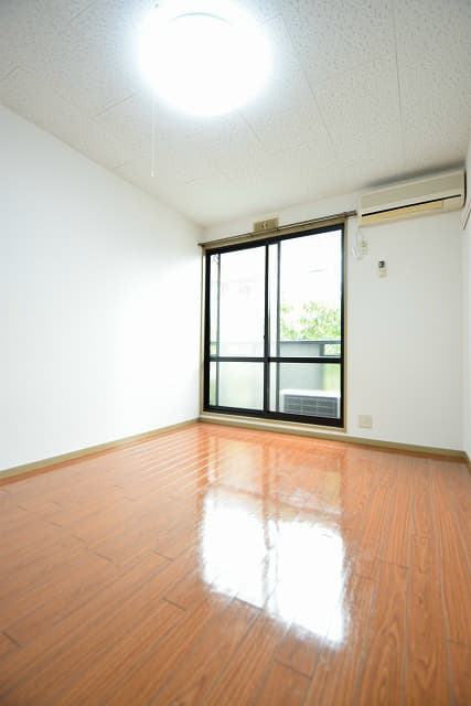 Preview interior of Haitsu Hanamizuki