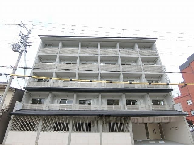 Main exterior of Aqua Place Kyoto Juraku Daito