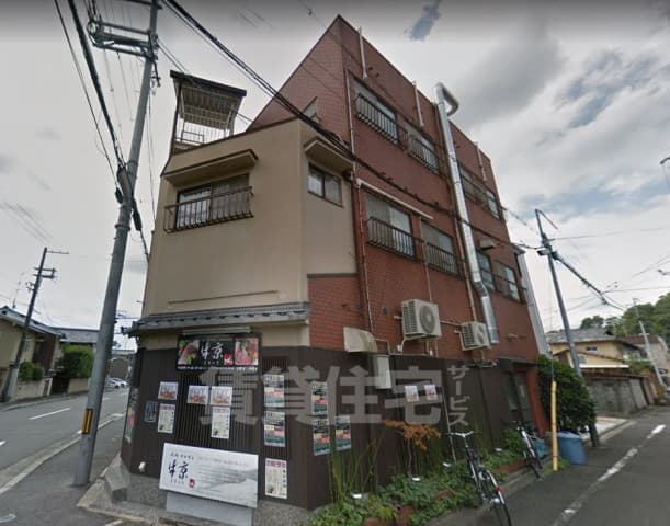 Main exterior of First Court Murasaki