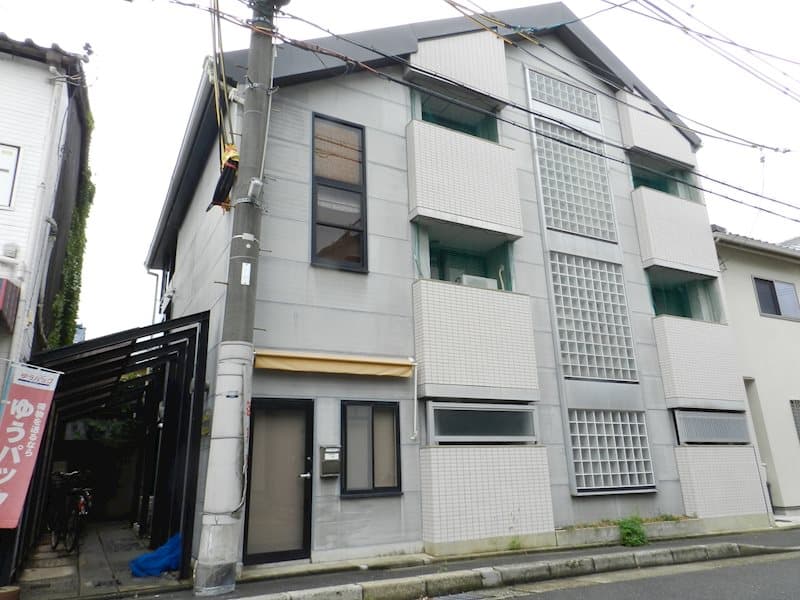 Main exterior of Elegance Court Kitayama