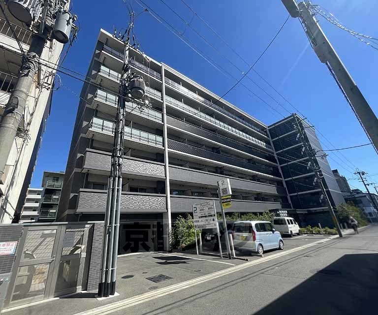 Main exterior of Presance THE KYOTO Suitcity