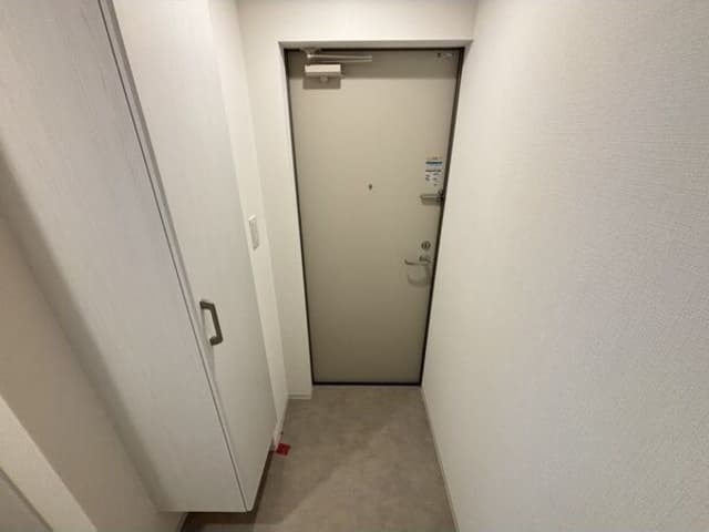 Room image 12