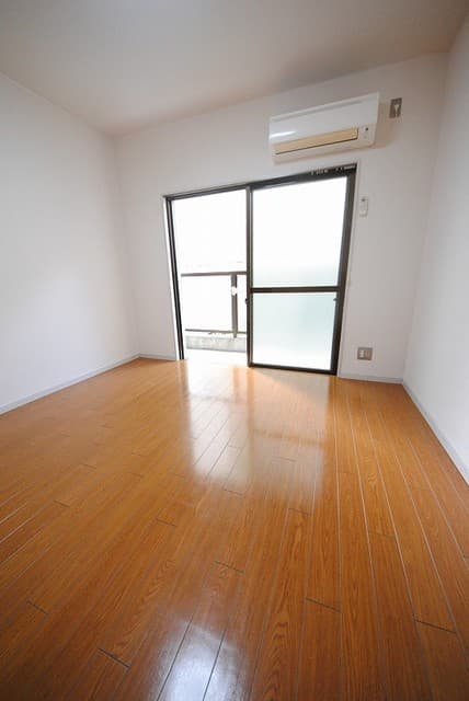 Preview interior of Rb Forest Mansion VII
