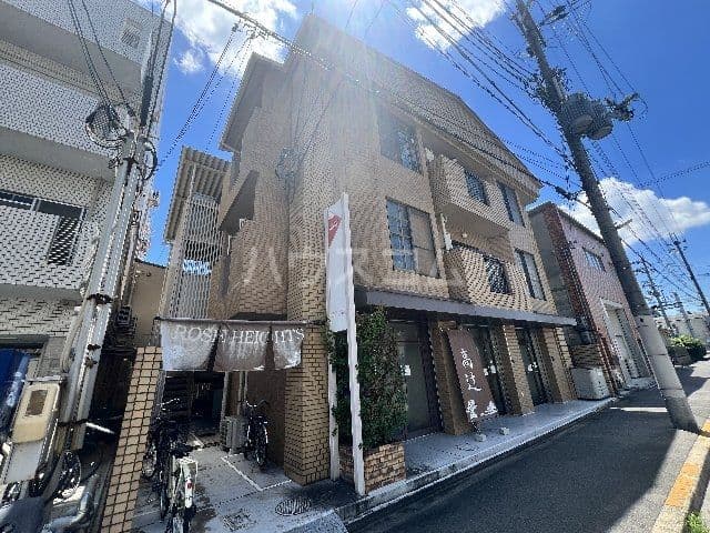 Main exterior of Takatsuki Rose Heights