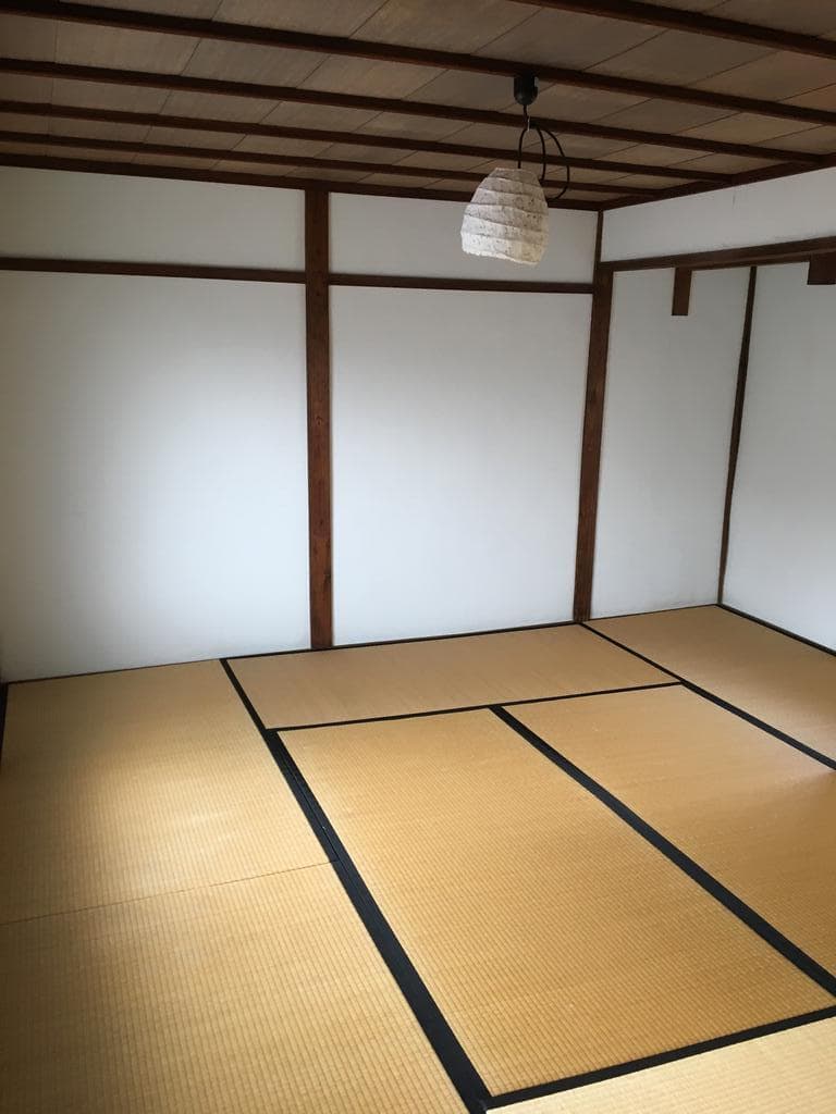 Room image 14