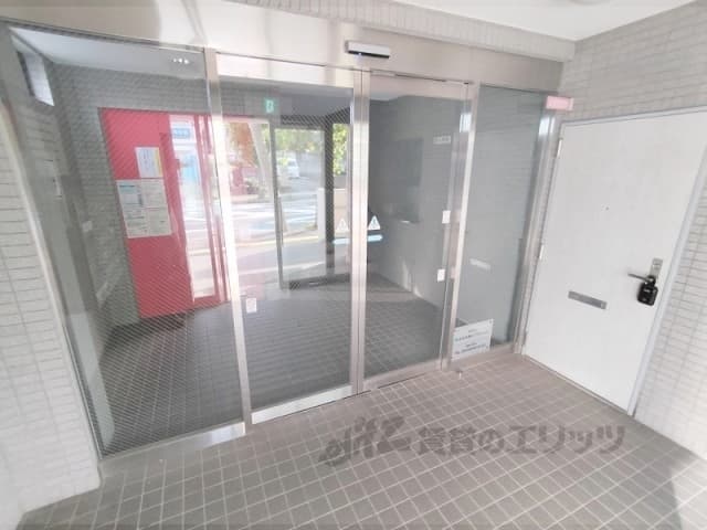 Room image 13
