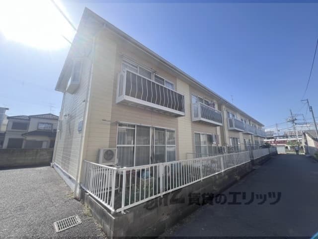 Main exterior of Estate Pia Chikuyama No. 2 Building