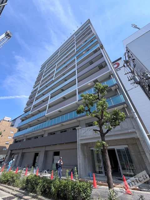 Main exterior of Fastate Higashi-Osaka Adamas