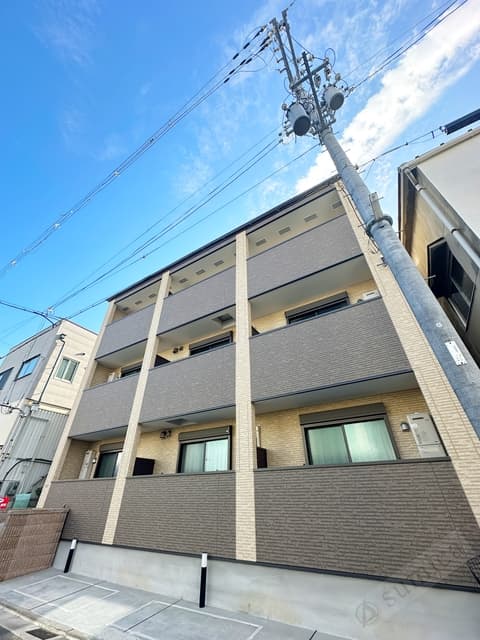 Main Image