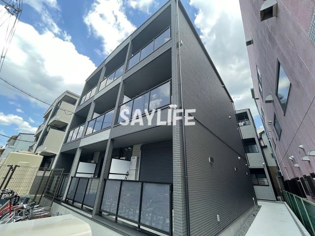 Main Image