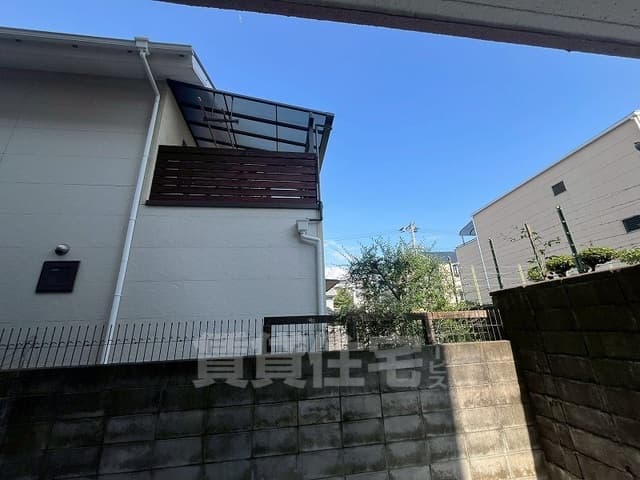 Room image 13