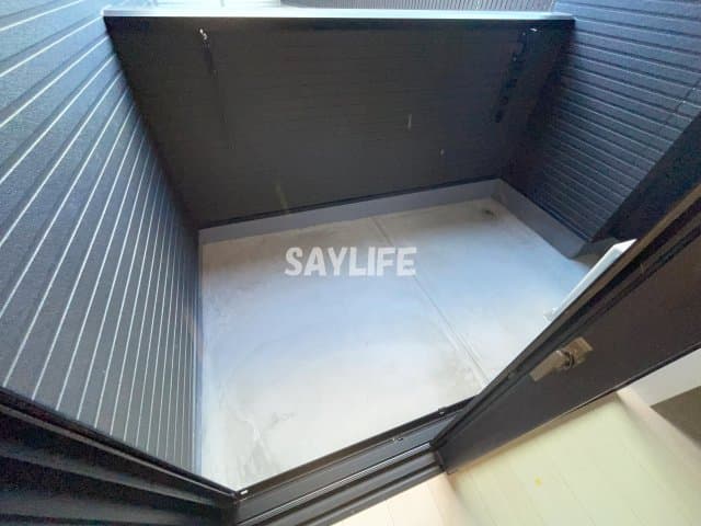 Room image 10