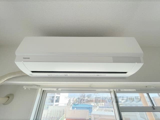Room image 11