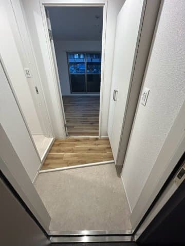 Room image 12