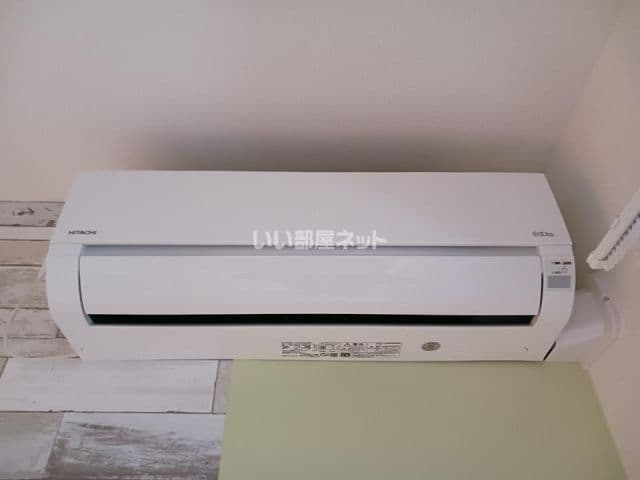 Room image 12