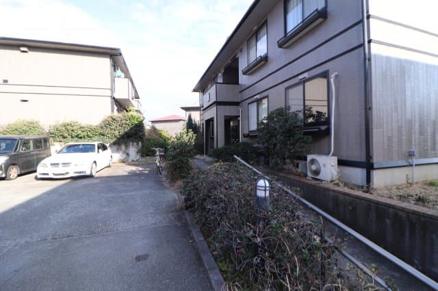 Room image 13