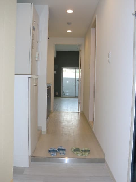 Room image 12
