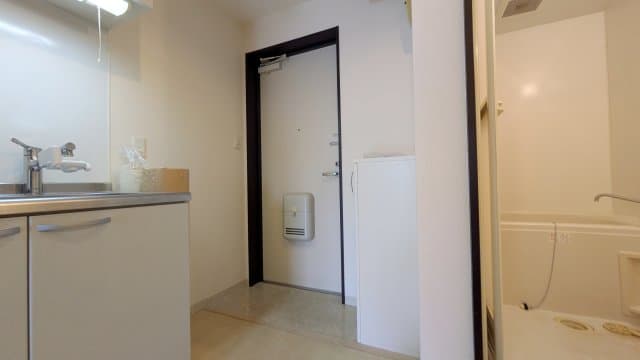 Room image 12