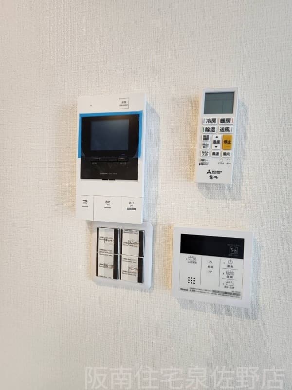 Room image 11