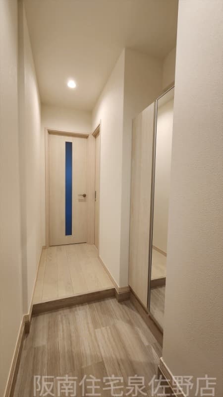 Room image 13