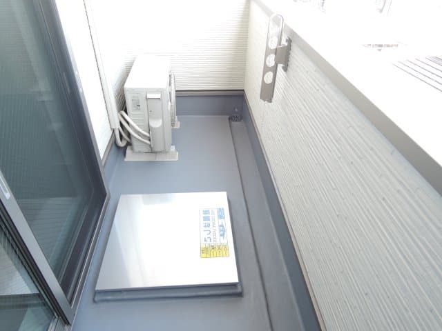 Room image 10