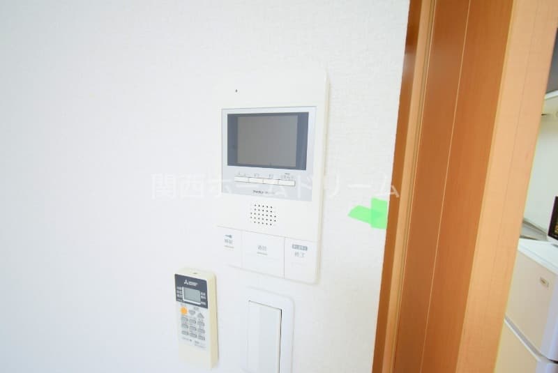 Room image 11
