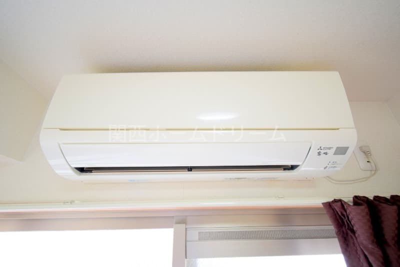 Room image 12