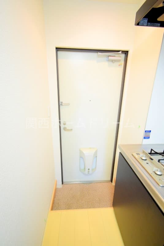 Room image 13