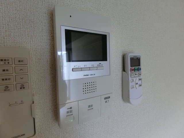 Room image 11