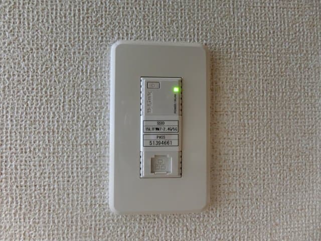 Room image 12