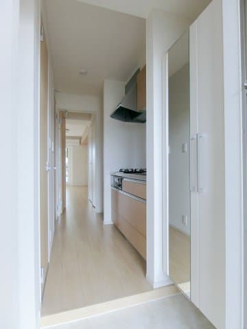 Room image 13