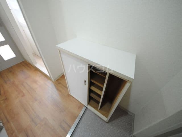 Room image 12