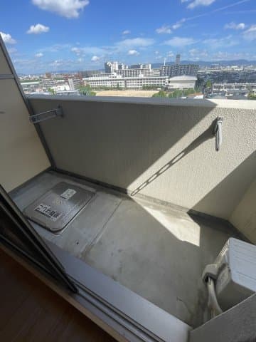 Room image 10
