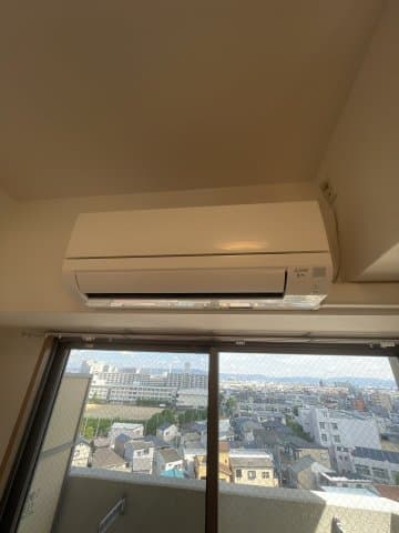 Room image 12