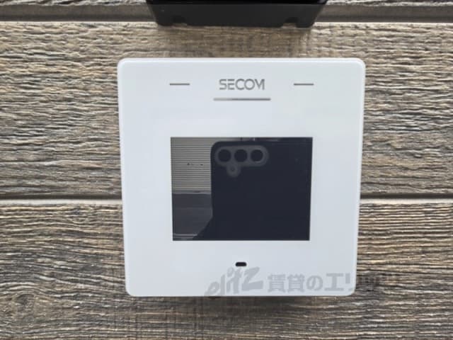 Room image 13