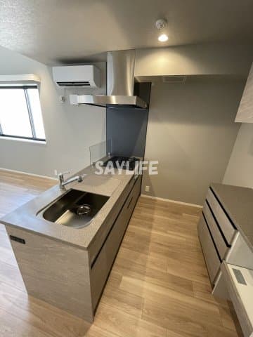 Preview interior of &