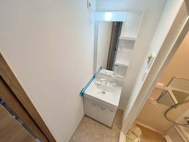 Room image 9