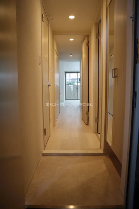 Room image 13