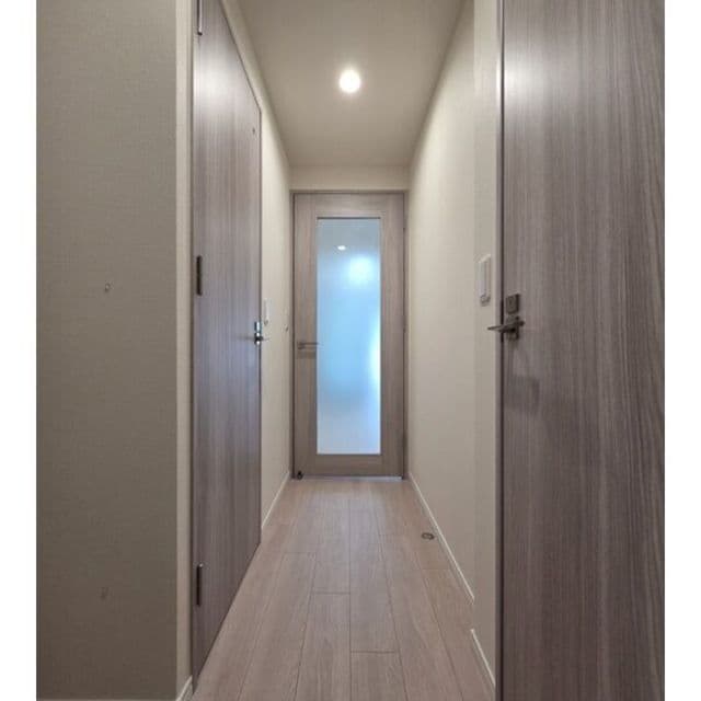 Room image 12