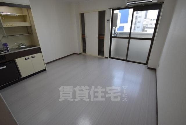 Preview interior of Mikimoto Building