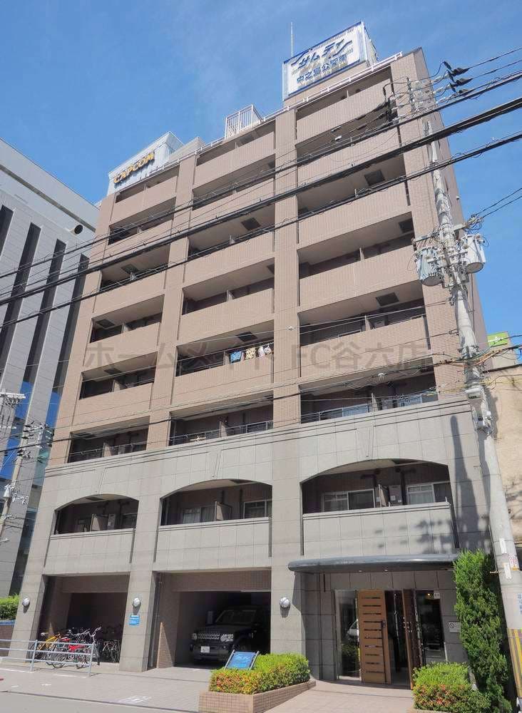 Main Image