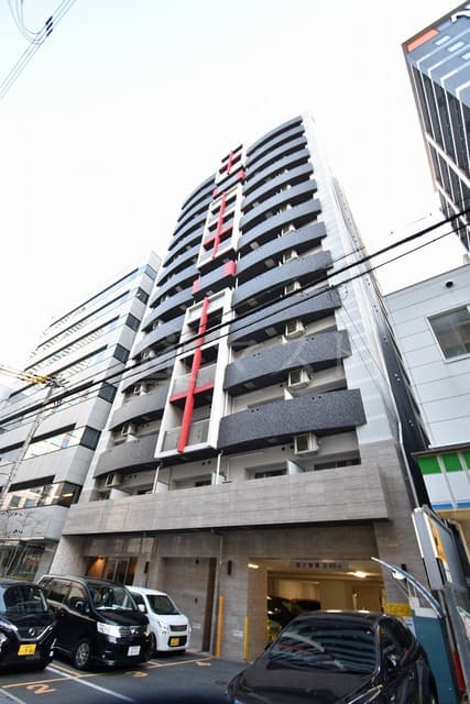 Main Image