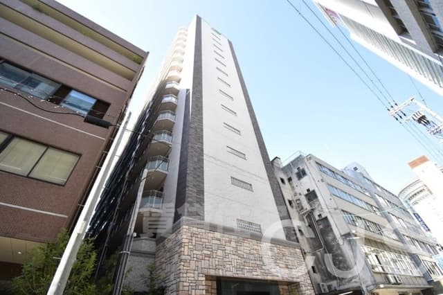 Main Image