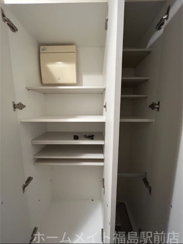 Room image 13