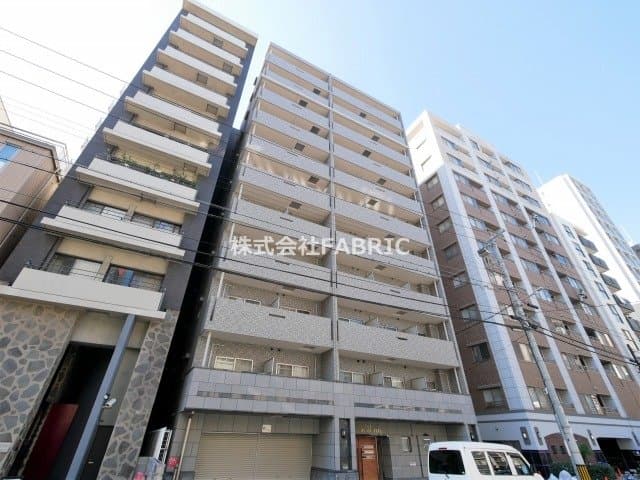 Main exterior of Eslead Kamihonmachi North