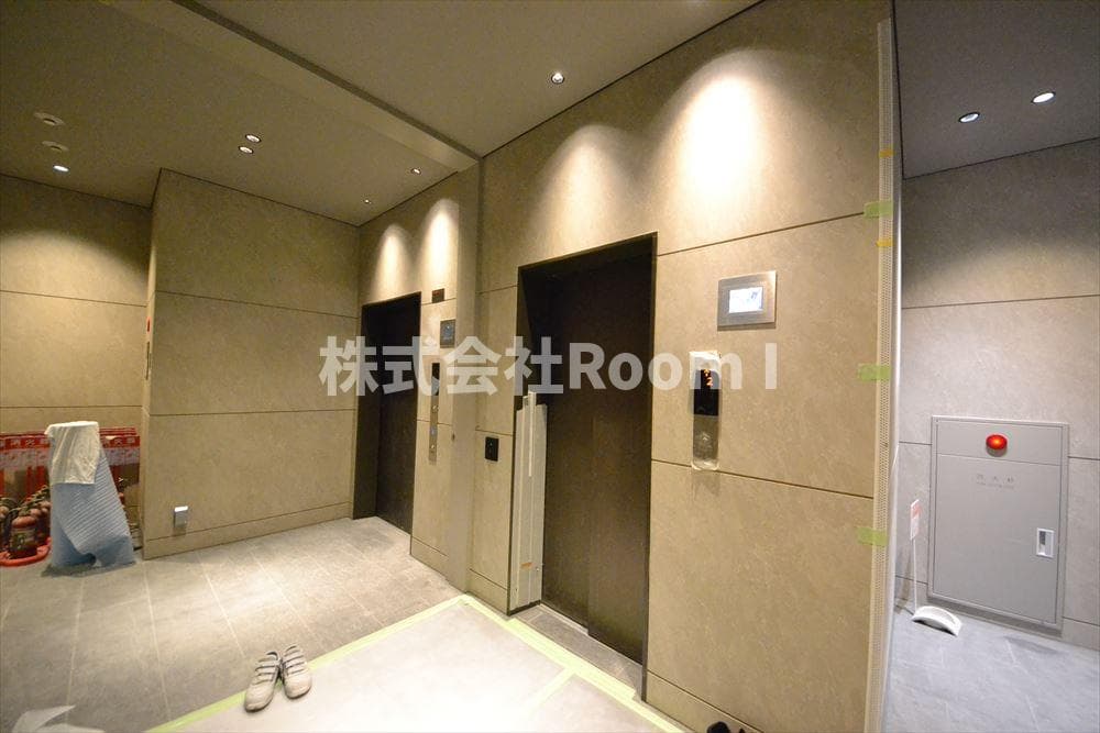 Room image 10